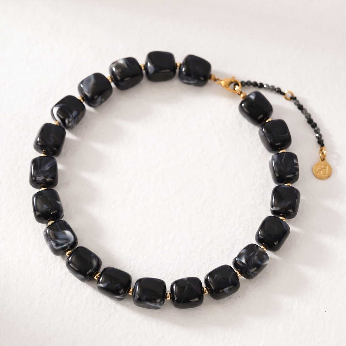 Chunky vierkante kralenketting zwart