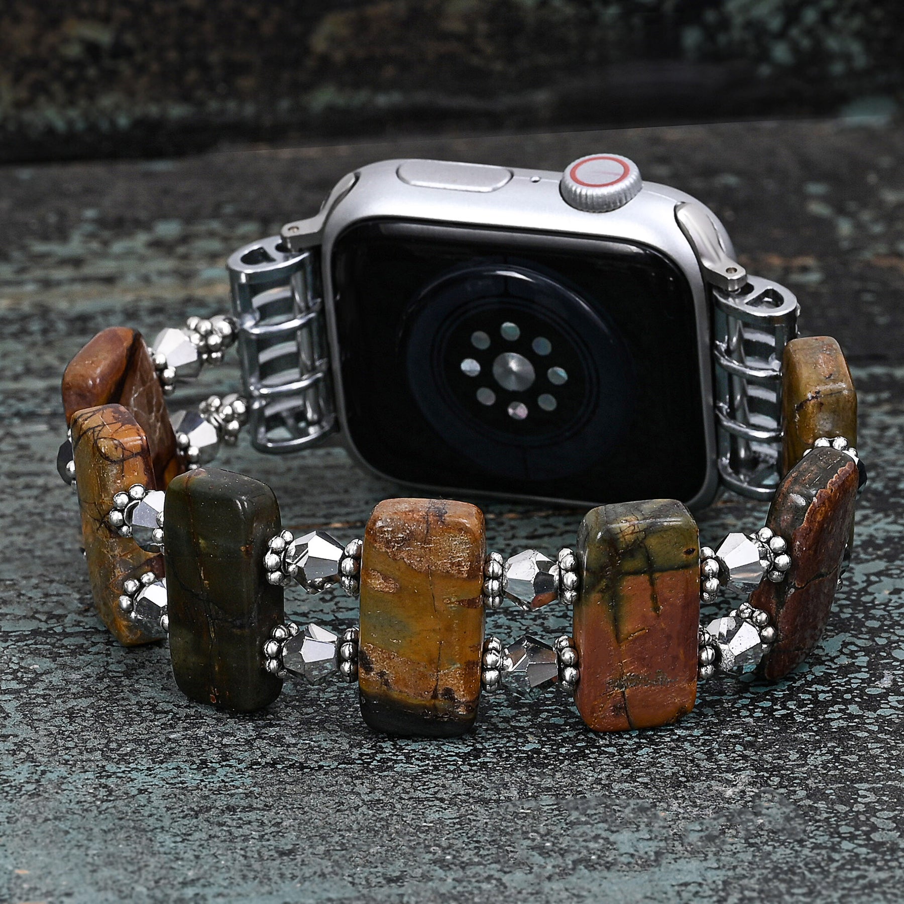 Mother Earth Warrior Stretch Apple Watch Bandje