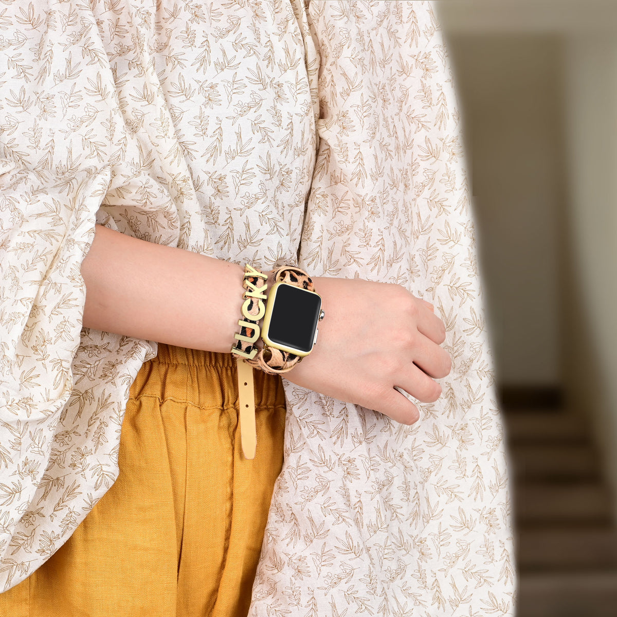 Bracelet Apple Watch en cuir Lucky Safari