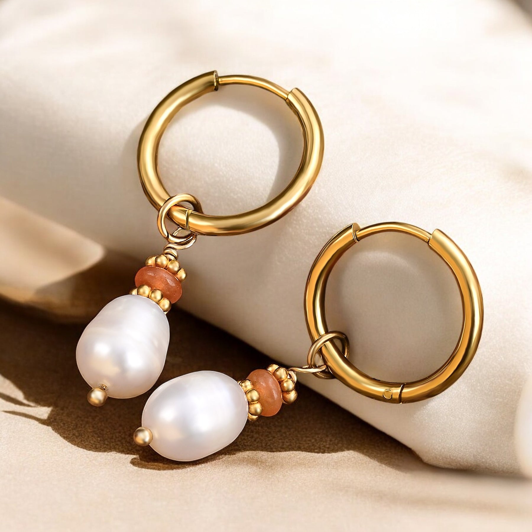 Gouden Grace Parel & Agaat Creolen