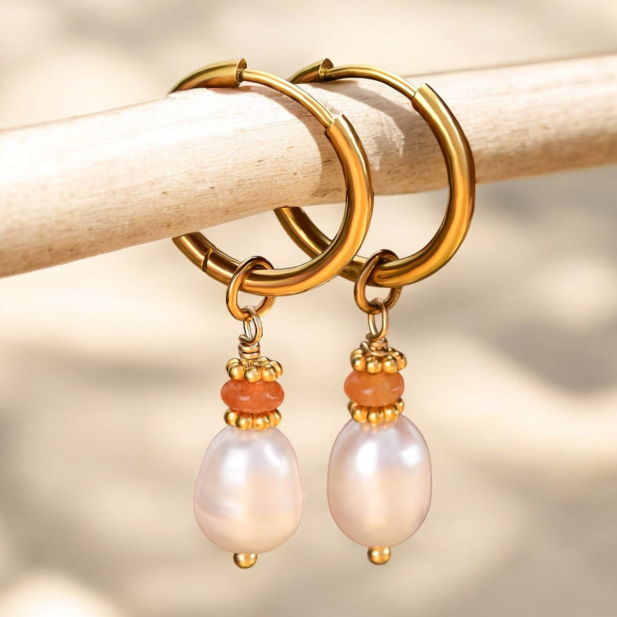 Creolen „Golden Grace“ aus Perlen und Achat