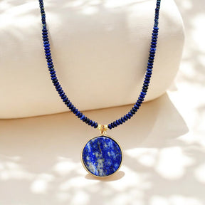 Collier apaisant en perles de lapis-lazuli