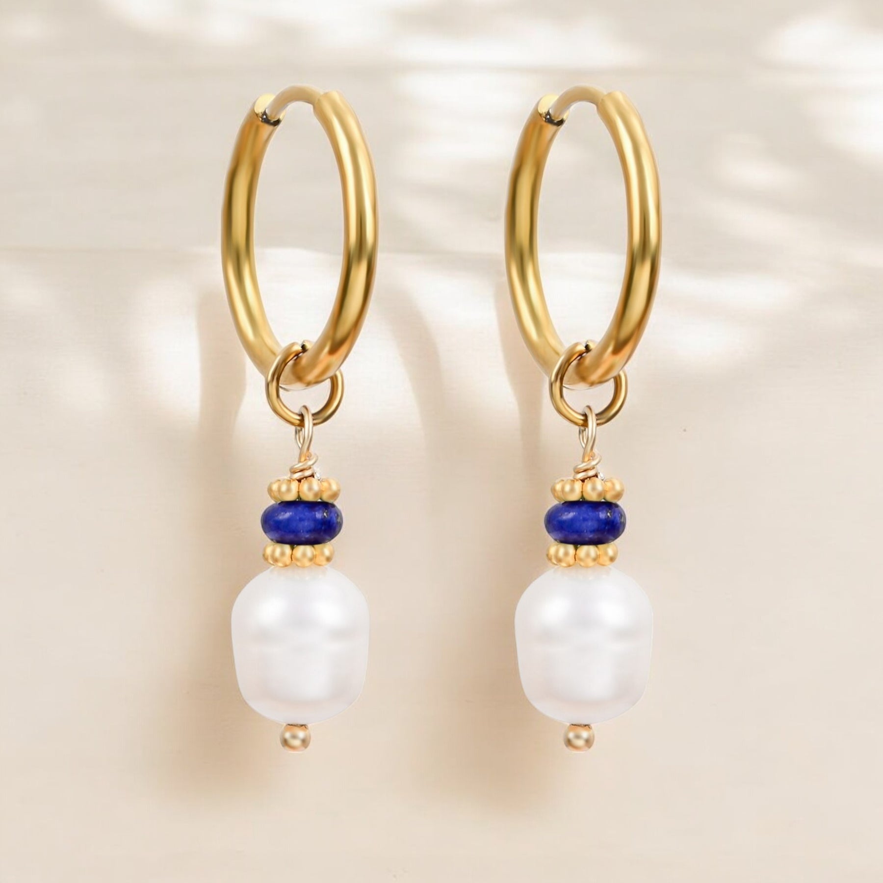 Golden Grace Pearl & Lapis Agaat Oorringen
