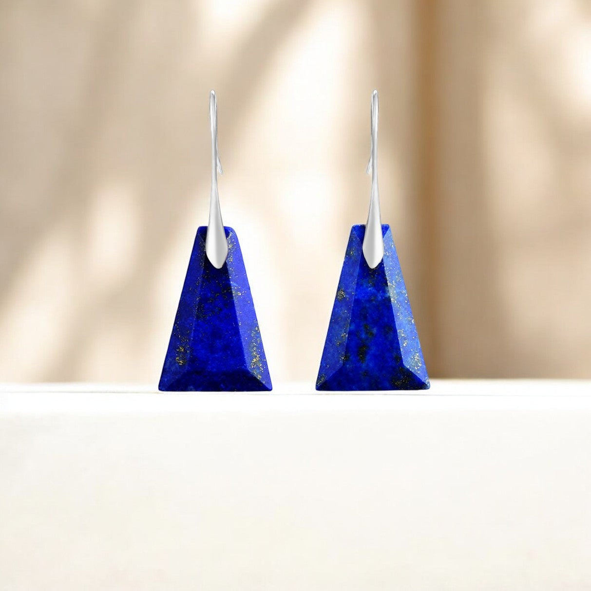 Lapis Lazuli geometrische druppel oorbellen